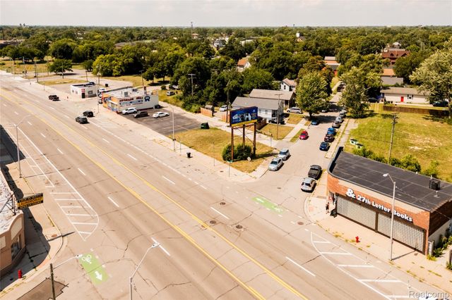 3620 Michigan Avenue, Detroit, MI 48216