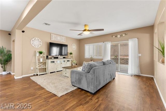 6425 Scotts Crossing Street, Las Vegas, NV 89166