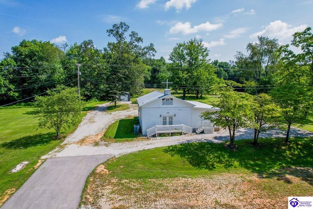 1198 Glendale Hodgenville Road, Glendale, KY 42740