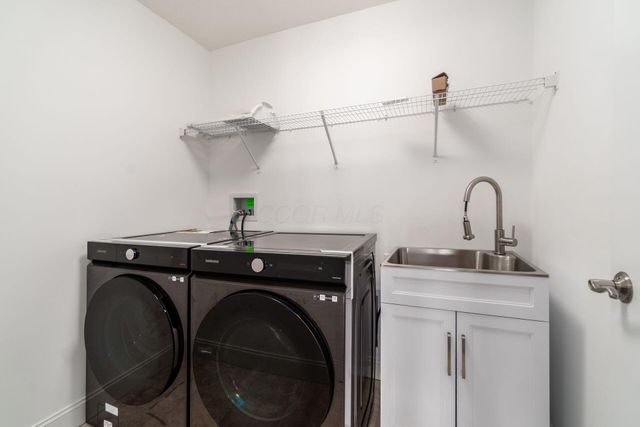 3220 Blantons Pass, Delaware, OH 43015