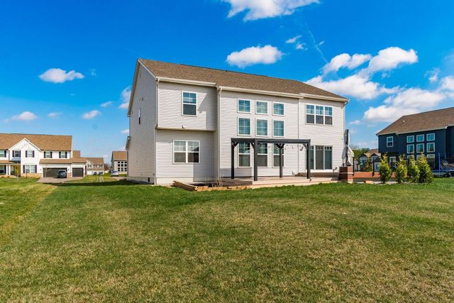 3220 Blantons Pass, Delaware, OH 43015