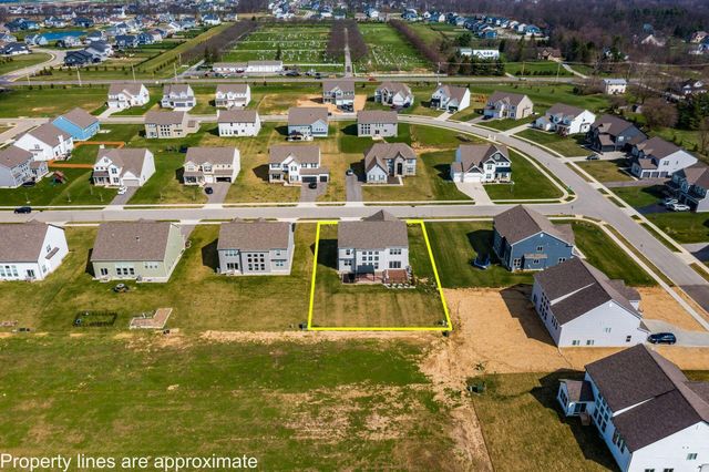 3220 Blantons Pass, Delaware, OH 43015