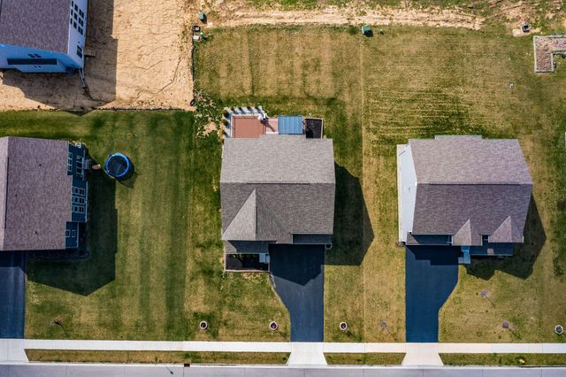 3220 Blantons Pass, Delaware, OH 43015