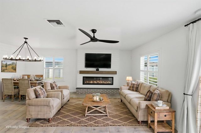 4633 SW Savona Boulevard, Port St. Lucie, FL 34953