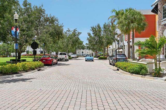 4633 SW Savona Boulevard, Port St. Lucie, FL 34953