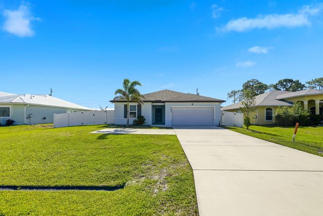 4633 SW Savona Boulevard, Port St. Lucie, FL 34953
