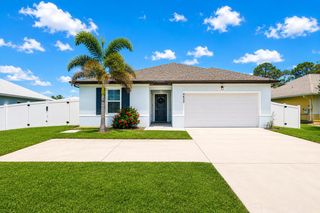4633 SW Savona Boulevard, Port St. Lucie, FL 34953