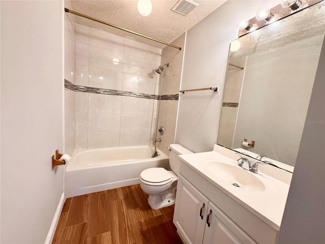 8807 PARLIAMENT COURT, Kissimmee, FL 34747