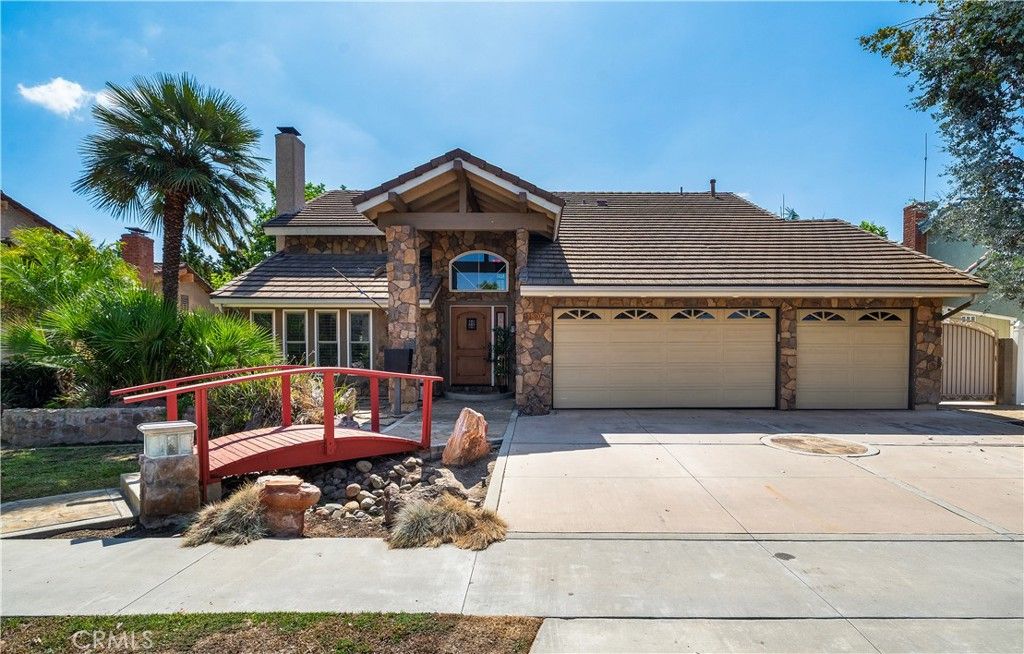11302 Pennell Circle, Fountain Valley, CA 92708 — exterior