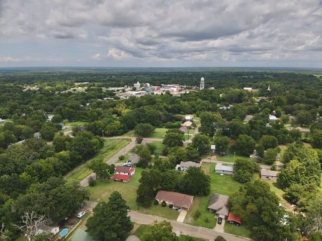 109 Olive Street, Mount Vernon, TX 75457