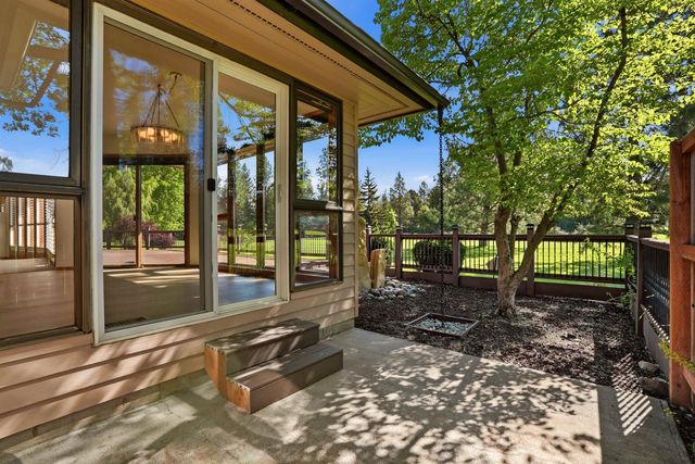 5019 S St Andrews Ln, Spokane, WA 99223