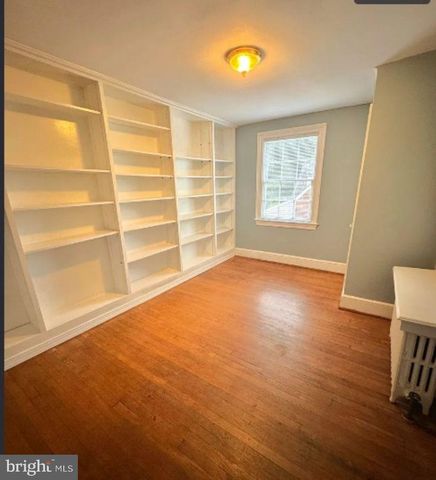 2418 WASHINGTON BLVD, Arlington, VA 22201