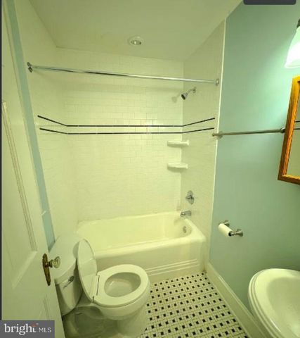 2418 WASHINGTON BLVD, Arlington, VA 22201