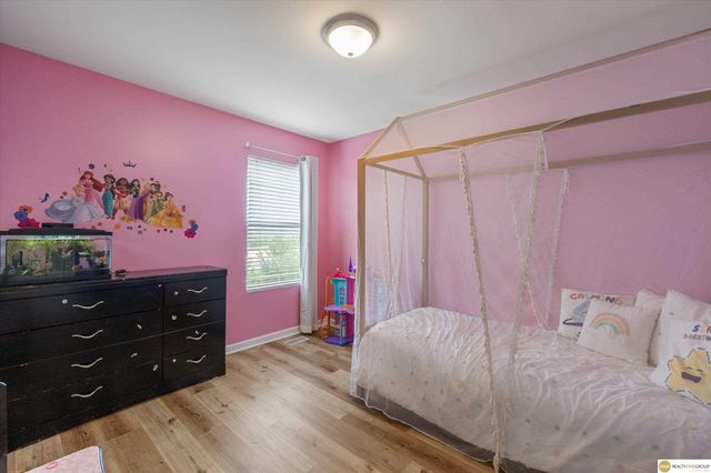 15084 Mormon Circle, Bennington, NE 68007