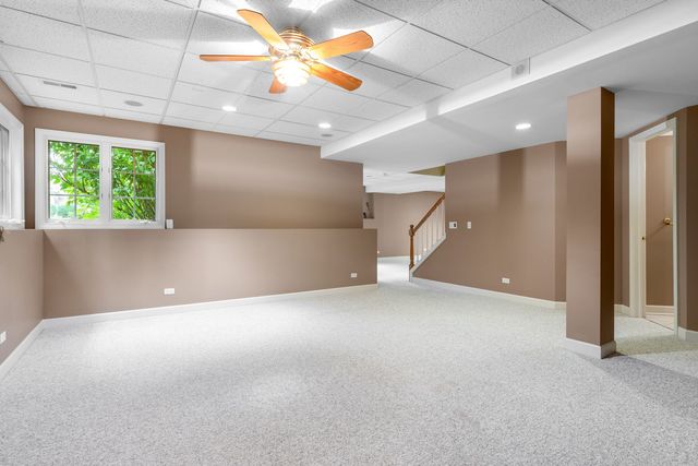 38W590 Barb Hill Drive, St. Charles, IL 60175