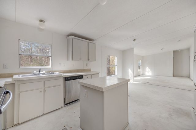 942 Balmorea Drive, Bullard, TX 75757
