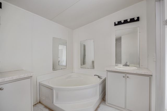 942 Balmorea Drive, Bullard, TX 75757