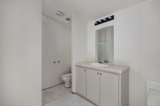 942 Balmorea Drive, Bullard, TX 75757