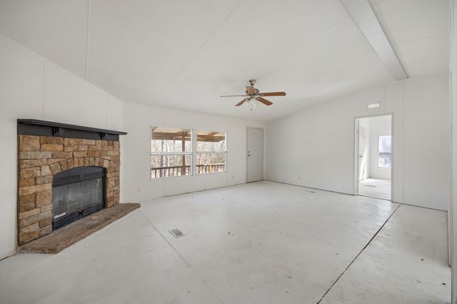 942 Balmorea Drive, Bullard, TX 75757