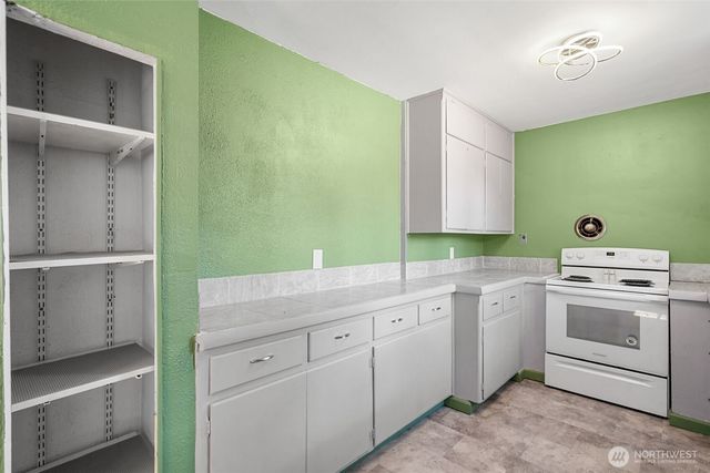2015 Adams Street, Shelton, WA 98584