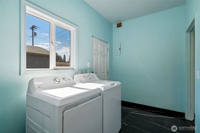 2015 Adams Street, Shelton, WA 98584