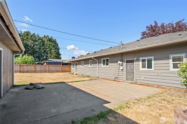 2015 Adams Street, Shelton, WA 98584