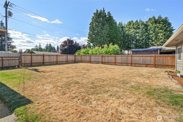 2015 Adams Street, Shelton, WA 98584