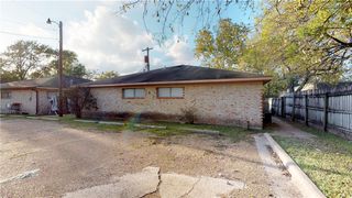 204 Lynn Drive A, Bryan, TX 77801