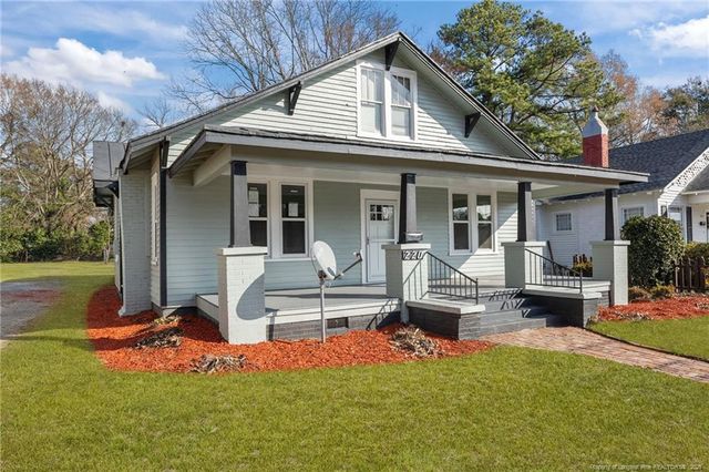 220 Beaman Street, Clinton, NC 28328