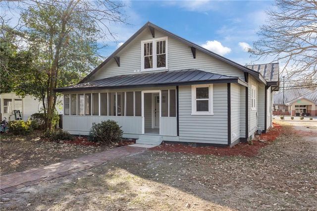 220 Beaman Street, Clinton, NC 28328