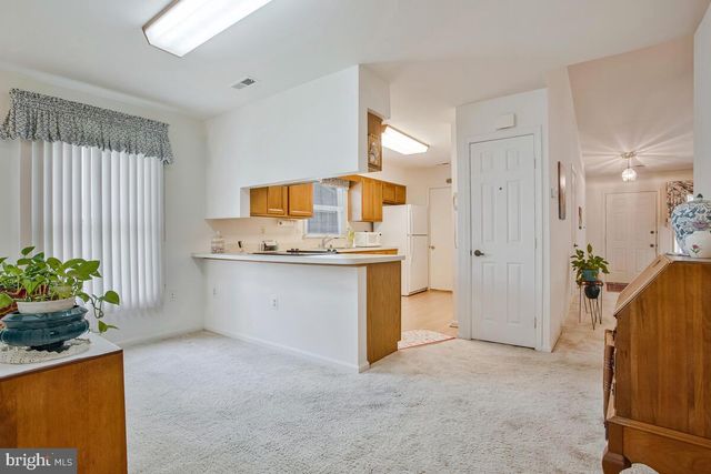 2828 BERTH CT, Annapolis, MD 21401