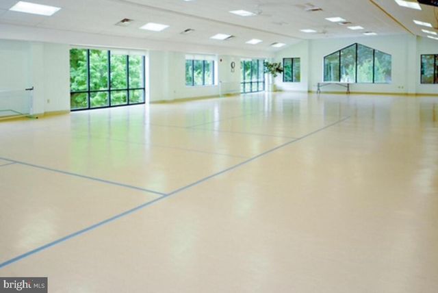 2828 BERTH CT, Annapolis, MD 21401