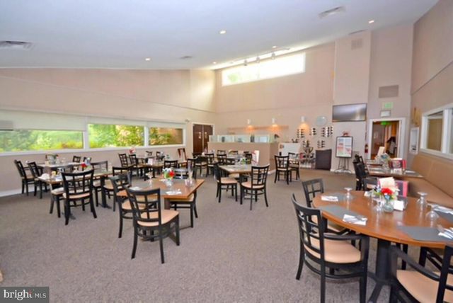 2828 BERTH CT, Annapolis, MD 21401