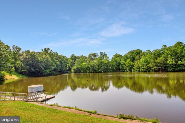 2828 BERTH CT, Annapolis, MD 21401