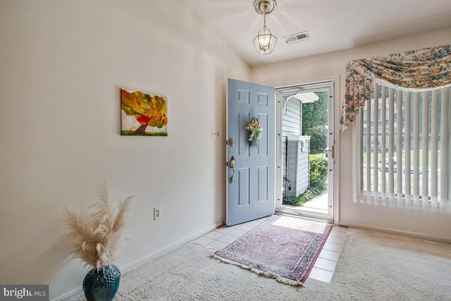 2828 BERTH CT, Annapolis, MD 21401