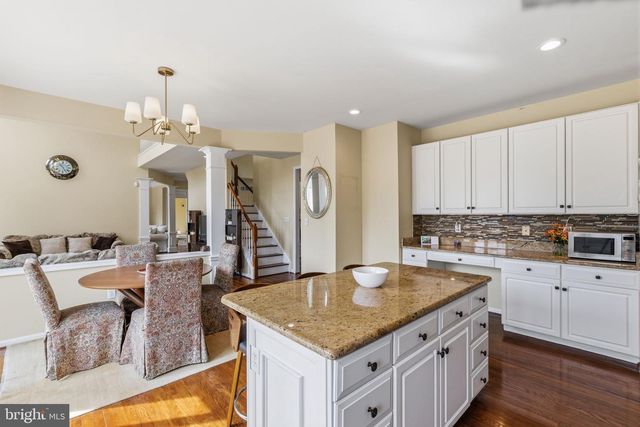 330 MOURNING DOVE DR, Newark, DE 19711