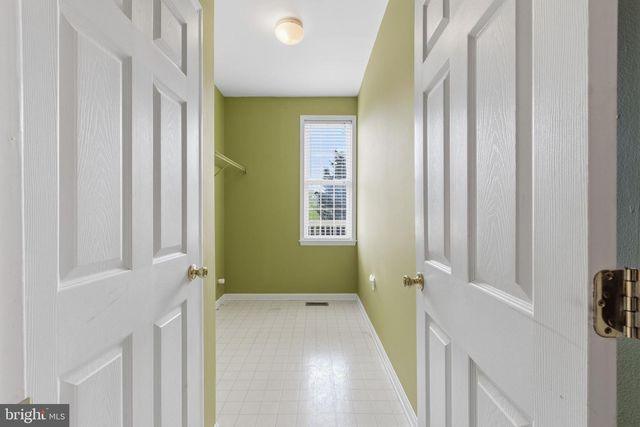 330 MOURNING DOVE DR, Newark, DE 19711