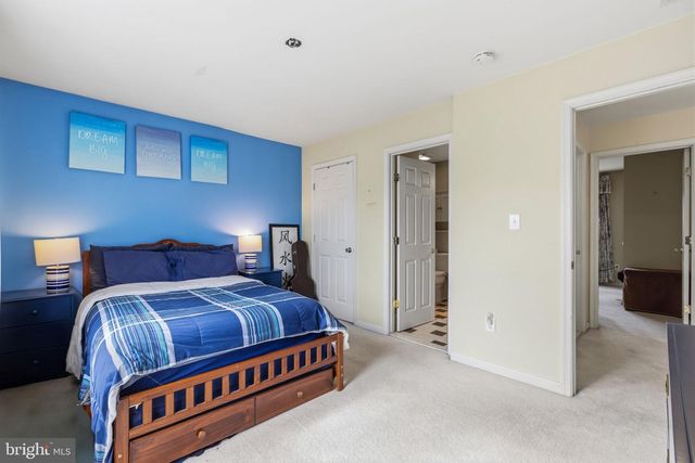 330 MOURNING DOVE DR, Newark, DE 19711