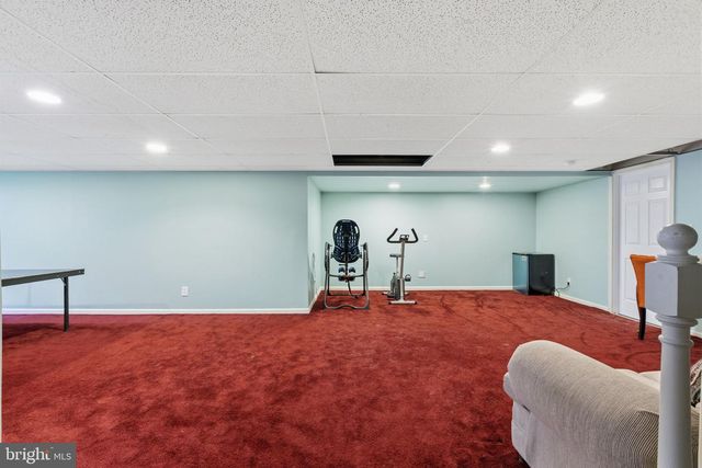 330 MOURNING DOVE DR, Newark, DE 19711