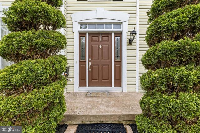 330 MOURNING DOVE DR, Newark, DE 19711