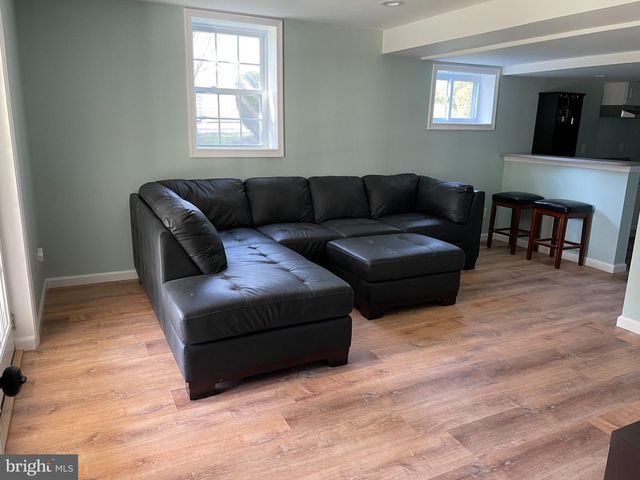330 MOURNING DOVE DR, Newark, DE 19711