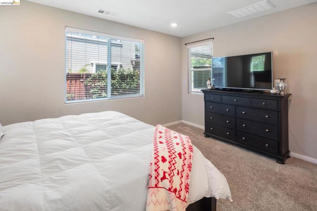 379 Savannah Way, Brentwood, CA 94513