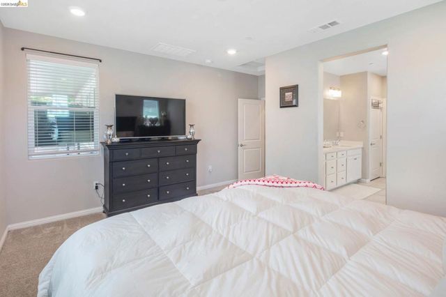 379 Savannah Way, Brentwood, CA 94513