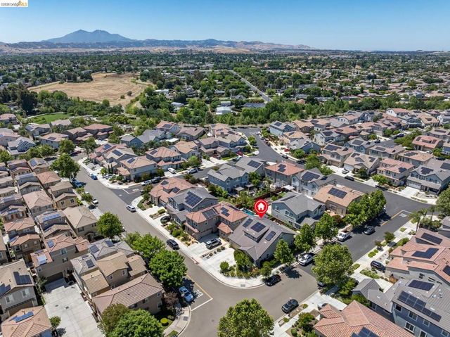 379 Savannah Way, Brentwood, CA 94513