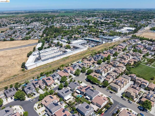 379 Savannah Way, Brentwood, CA 94513