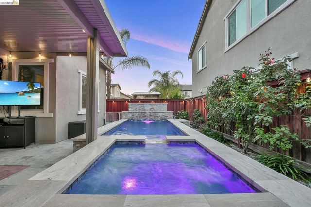 379 Savannah Way, Brentwood, CA 94513