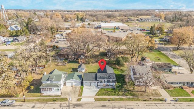 303 S 1ST AVENUE, Winneconne, WI 54986