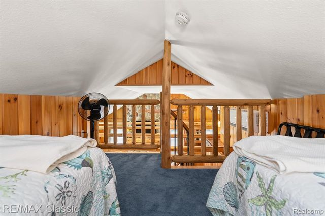 5286 Edgelake Drive, Pinckney, MI 48169