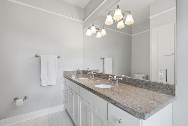 1015 Fatherland St Apt 308, Nashville, TN 37206