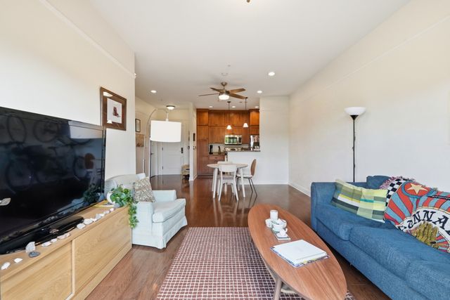 1015 Fatherland St Apt 308, Nashville, TN 37206